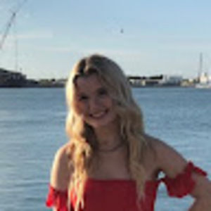 Meet your Posher, Genna